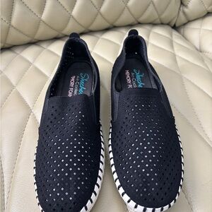 Skechers Black Perforated Slip-On Shoes Air-Cooled Memory Foam Size 7
